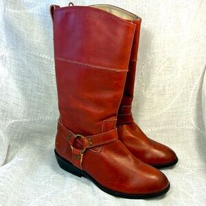 Frye almost NEW leather tall boots